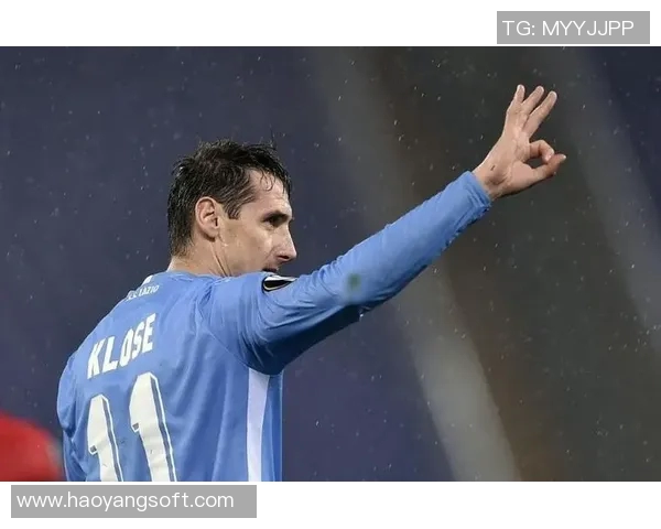 钢琴与足球交汇的明星们他们的名字和成就一览