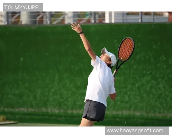 张丽独家分享网球心得与技巧助你提升球技的完美指南