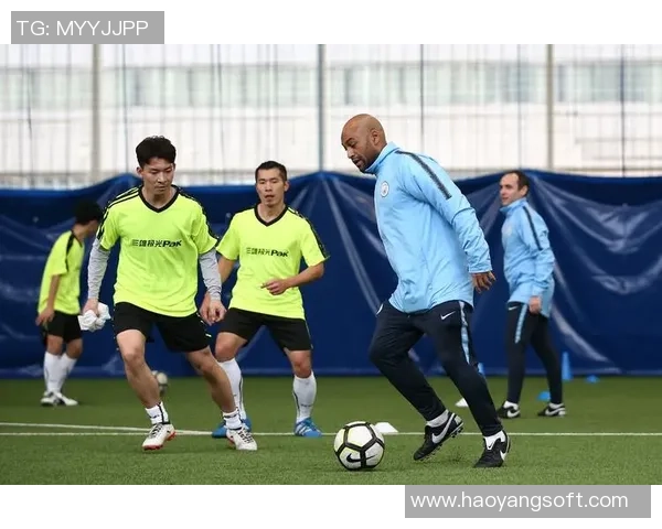 陈亦明:从青涩少年到足球明星的成长之路与辉煌成就 陈亦明:从青涩少年到足球明星的成长之路与辉煌成就