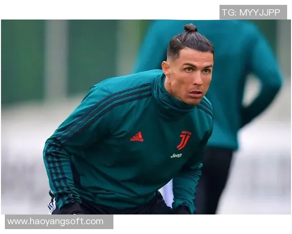 足球明星们的超帅发型大盘点让你领略风格与魅力的完美结合 足球明星们的超帅发型大盘点让你领略风格与魅力的完美结合